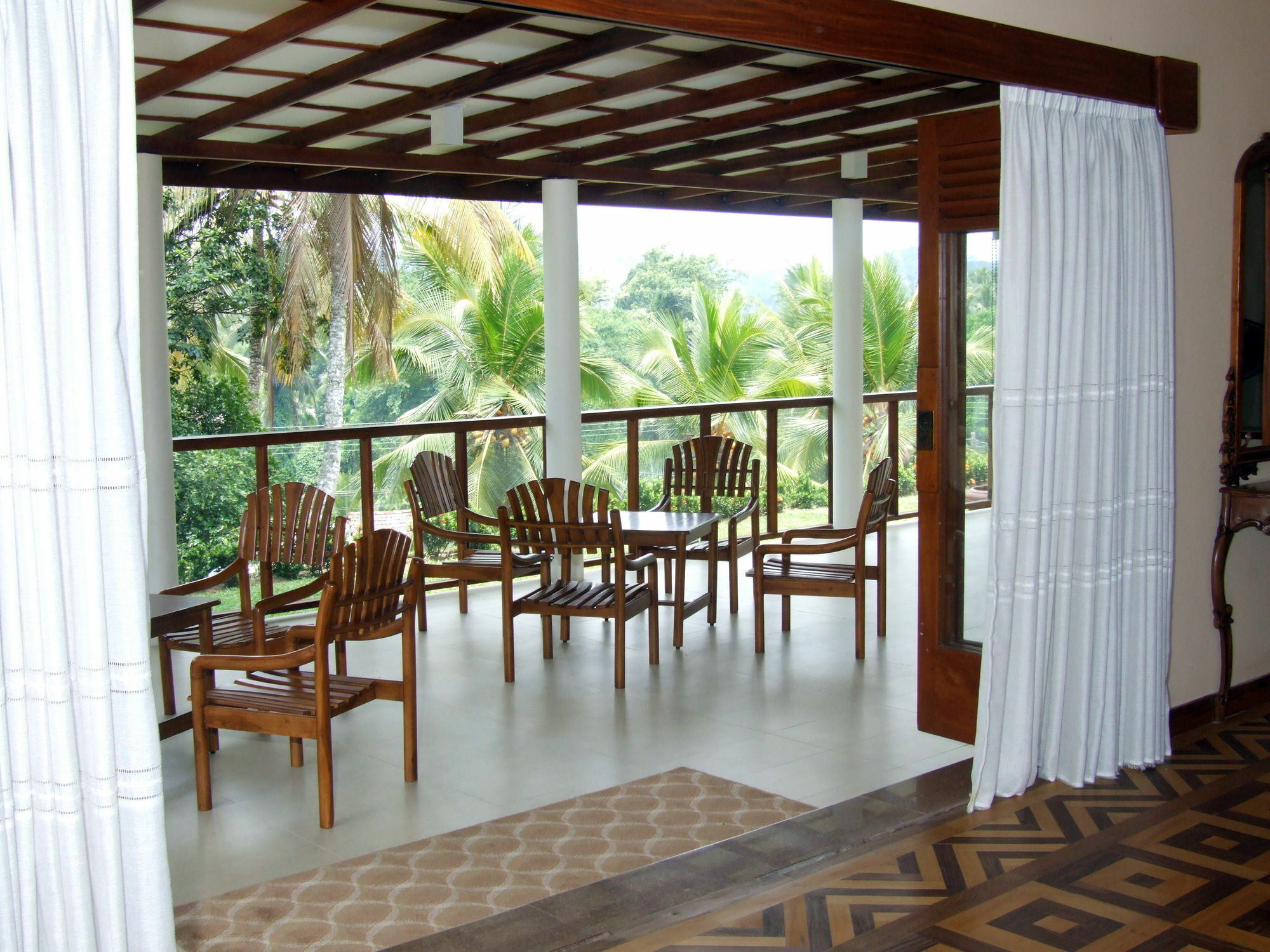 Serene Villa Ratnapura Eksteriør billede